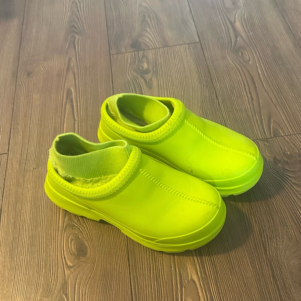 Lime green Ugg